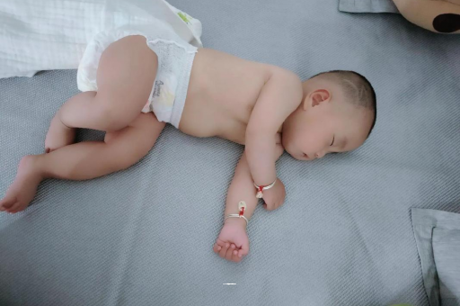蚌埠怀孕多久会显肚子